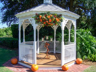 Gazebo Flowers Davenport Florist - Same Day Flower Delivery - Flower Power 